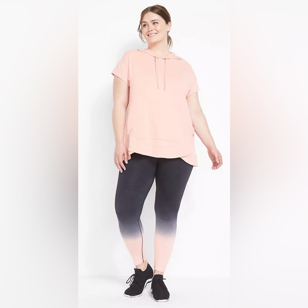 Lane Bryant
LIVI Short Sleeve Hoodie
Size: 14/16
Color: Peaches & Cream - Picture 3 of 3